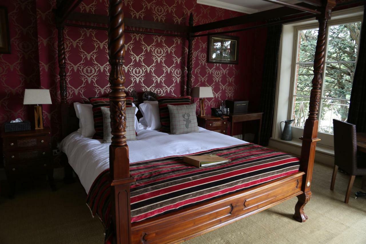 The Museum Inn Farnham  Exterior photo