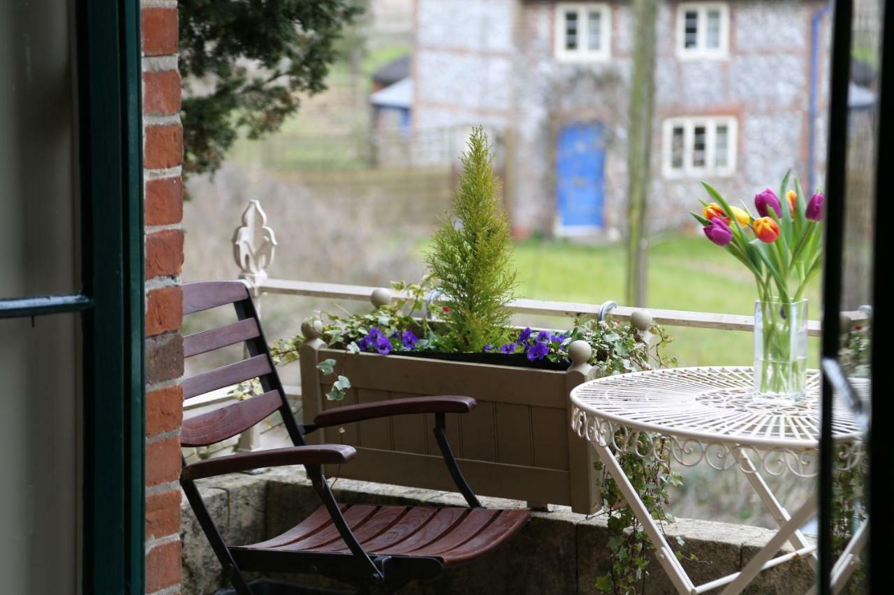 The Museum Inn Farnham  Exterior photo